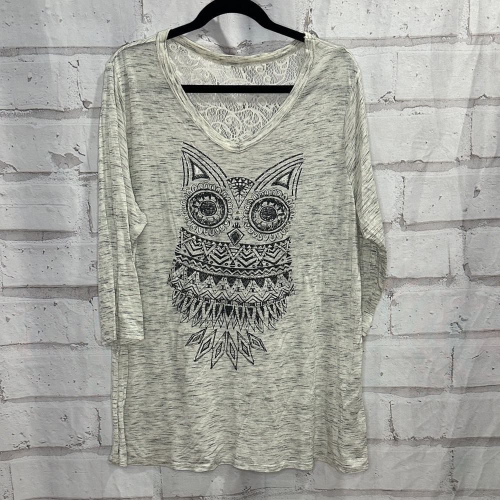Women's Gray Owl Graphic Top